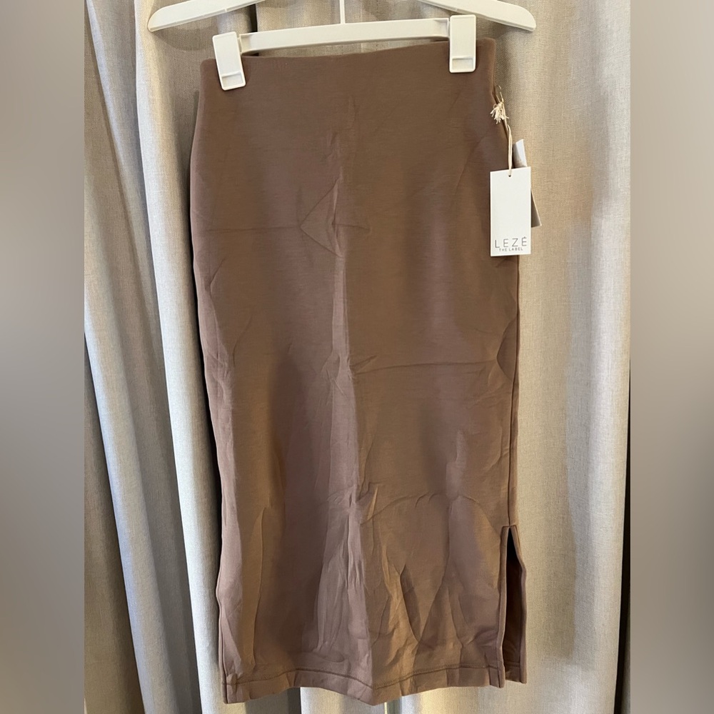 Leze the Label Pencil Skirt M New Mocha